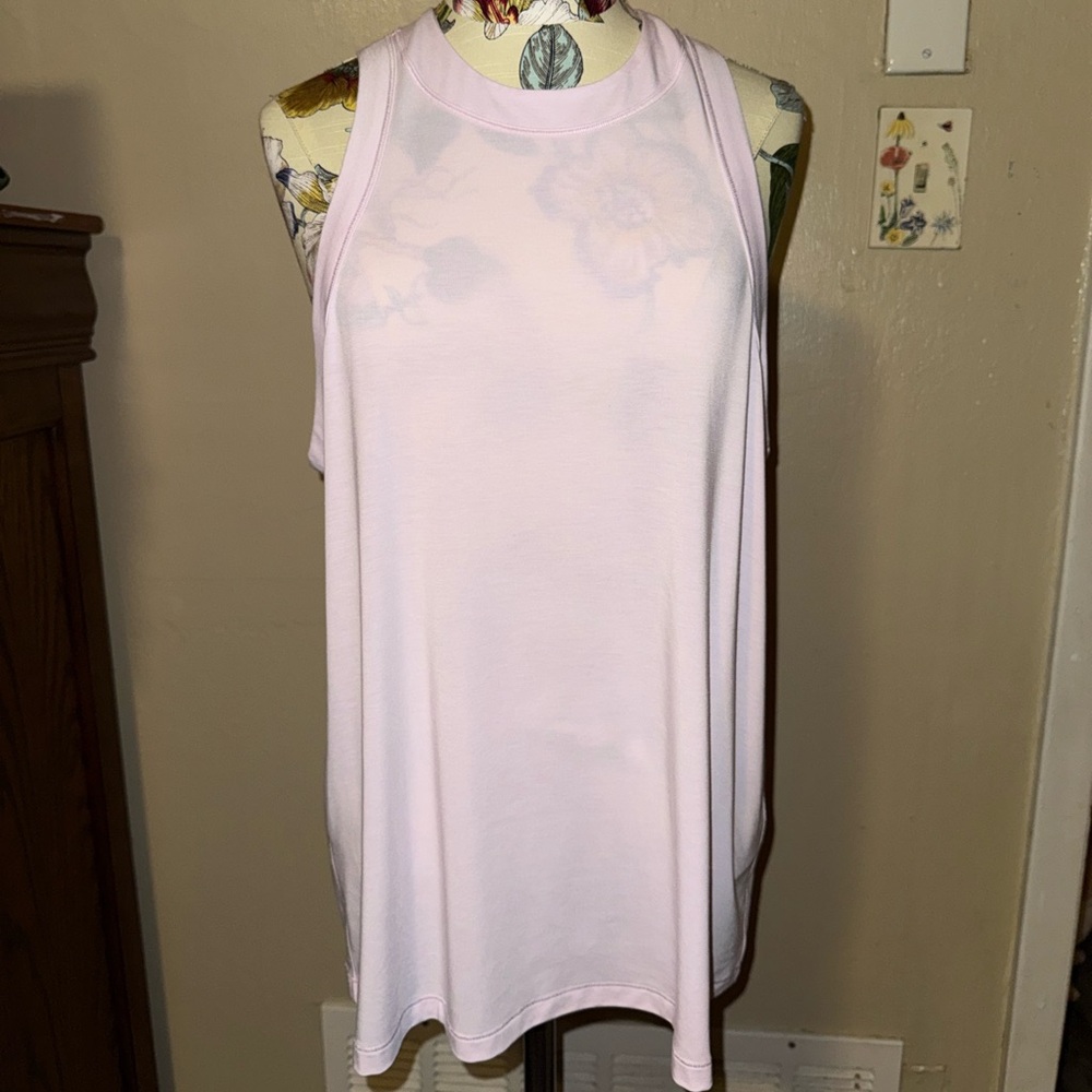 Lululemon Athletica pink organza tank - Picture 1 of 3